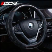 Sportska prozračna navlaka za volan automobila